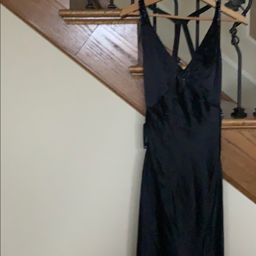 dress - Picture 2 of 5